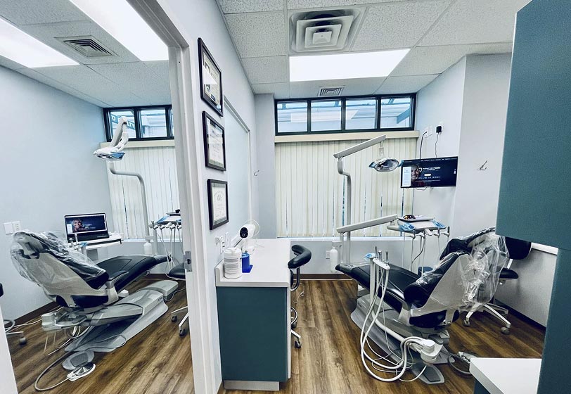 Radiant Dentistry of Woburn - dental office in Woburn, MA