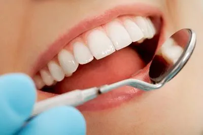 closeup of a patient's smile at Radiant Dentistry of Woburn